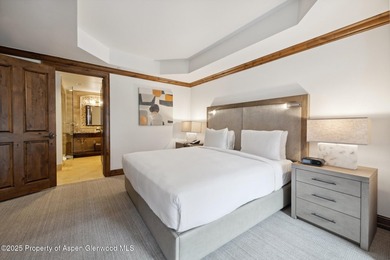 2024 renovations completed (including new decor, furniture - photo 13