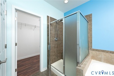 Multi-generational living at its best and handicap accessible