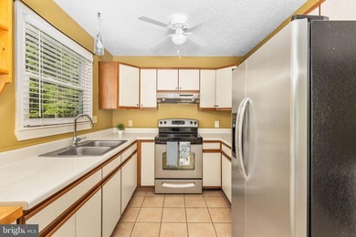 Welcome to 15012 Comfort Lane! Sitting on 1.43 acres, this cute - photo 22