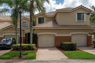 Seller motivated. Beautiful 3-bedroom, 2.5-bathroom two-story - photo 3