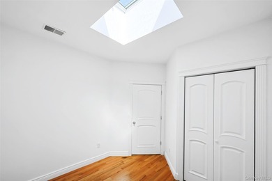 This stunning condo apartment features a formal layout with 3 - photo 29