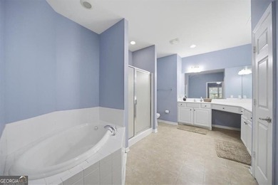 Welcome home to this beautifully maintained ranch-style townhome - photo 35