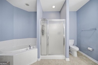 Welcome home to this beautifully maintained ranch-style townhome - photo 37