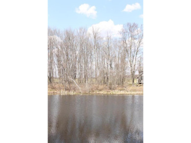 Lake Lot For Sale in Pocono Lake, Pennsylvania