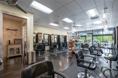 This salon allows the perfect opportunity for the next operator - photo 8