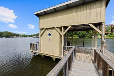NEW LISTING!
SK 4 Lake Cherokee - photo 24