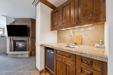 2024 renovations completed (including new decor, furniture - photo 21