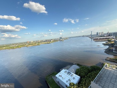 Rarely offered prime North East corner of Regatta Tower at Water - photo 2