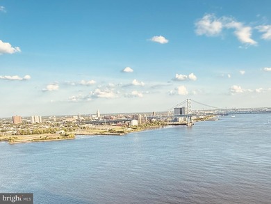 Rarely offered prime North East corner of Regatta Tower at Water - photo 3