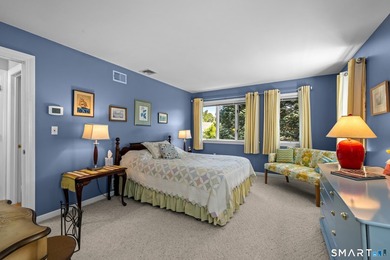 Come Invest in the newly listed spacious 5-bedroom, 3.5-bath - photo 24