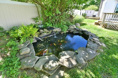 Welcome To 11 Glenda Drive In West Babylon! This Charming - photo 24