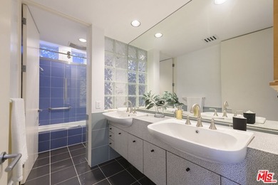THE TOHL SKY HOUSE | A Jeff Tohl Architectural, South of the - photo 26