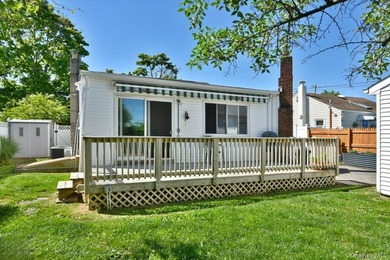 Welcome To 11 Glenda Drive In West Babylon! This Charming - photo 26