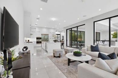 A rare opportunity to own a brand-new luxury 5 bedroom 5 1/2 - photo 26