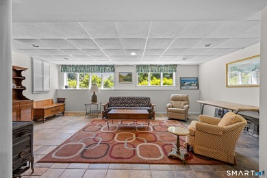 Come Invest in the newly listed spacious 5-bedroom, 3.5-bath - photo 28
