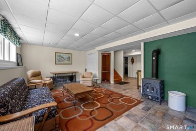 Come Invest in the newly listed spacious 5-bedroom, 3.5-bath - photo 29