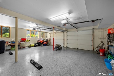 Come Invest in the newly listed spacious 5-bedroom, 3.5-bath - photo 31