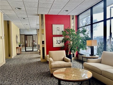 The Meridian, located on the south shore of Lake Erie, offers - photo 40