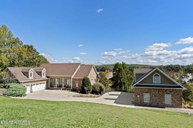 Watts Bar Lake Home For Sale in Rockwood Tennessee