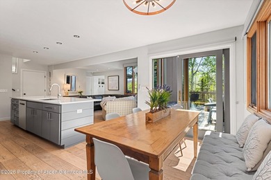 This bright, beautifully furnished 2-bed, 2.5-bath corner-lot - photo 11