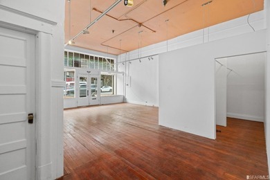 Introducing a fantastic mixed-use property in the heart of San - photo 13