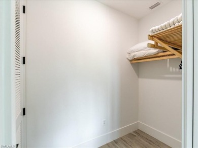 THREE BEDROOMS + A DEN + A LOFT - ALL USABLE AS BEDROOMS. BRAND - photo 25
