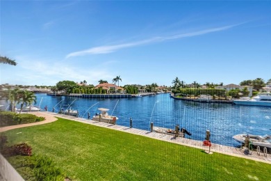 (private lake, pond, creek) Condo For Sale in Deerfield Beach Florida