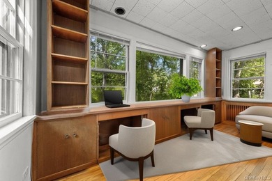 Classic Colonial Charm in a Picturesque warmth of Village Life! - photo 9