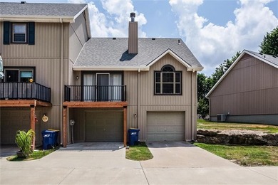Welcome to Stonebridge Townhomes, a maintenance-provided - photo 4