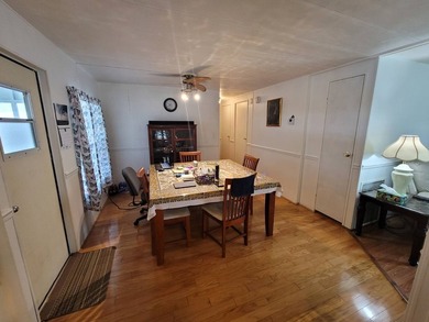 Are you looking for a spacious home? This double-wide mobile - photo 10