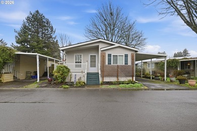 Dobson Pond Home For Sale in Eugene Oregon