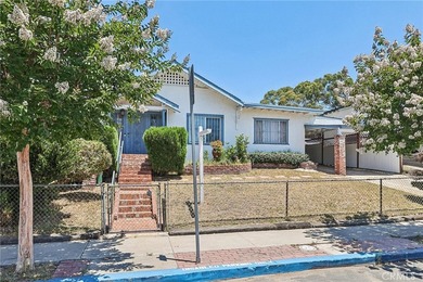 Come and see the charming San Diego gem. This 3bd, 2ba located - photo 4