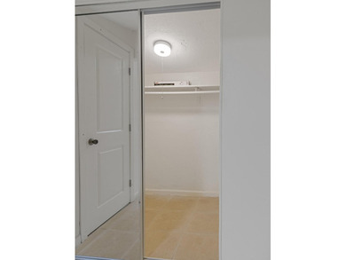 Beautifully renovated 3BR/2BA home on a landscaped corner lot - photo 17
