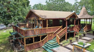 Lake Tenkiller Home Sale Pending in Cookson Oklahoma