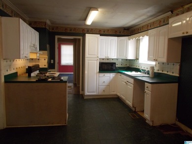 BEAUTIFUL SETTING ON 38+ ACRES OF LAND WITH 7 ACRE PRIVATE - photo 10