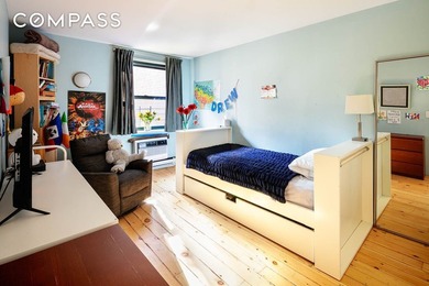 Welcome to your next charming abode nestled in the heart of - photo 4