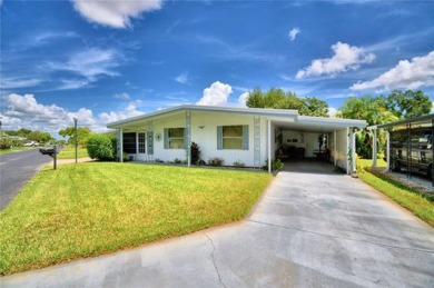 Lake Home For Sale in Auburndale, Florida