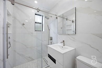 Unicorn Astoria Co-op with Unlimited Immediate Subletting. A - photo 3