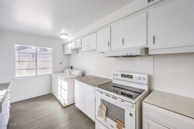 **1963 CHARMER ** with ALL the RETRO vibes!!! ~ This ADORABLE