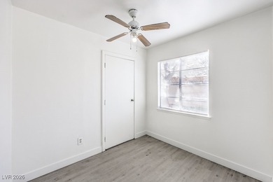 **1963 CHARMER ** with ALL the RETRO vibes!!! ~ This ADORABLE