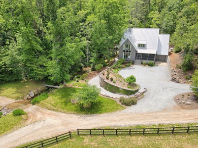 Moss Hill Ranch is a magnificent 50+ acre equestrian farm - photo 14