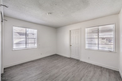 **1963 CHARMER ** with ALL the RETRO vibes!!! ~ This ADORABLE