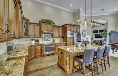 Newly renovated home offers 4 bedrooms, 5 bathrooms, PLUS office - photo 29