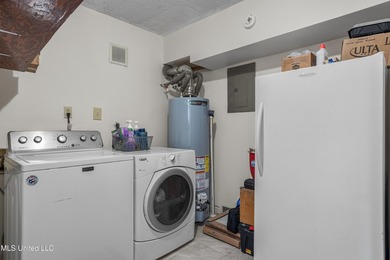 NEW PRICE!!! At $84/square foot; this is a DEAL OF A LIFETIME! - photo 32