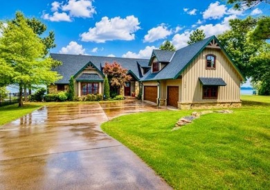 Rare luxury lakefront estate in a gated community with some of - photo 4