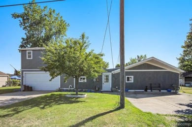 Lake Saint Clair Home Under Contract in Clay Michigan