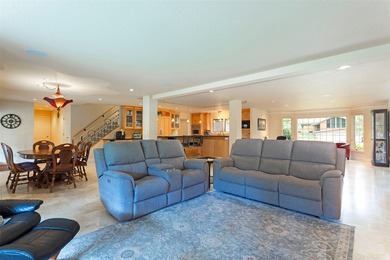 Four private acres. Towering trees. Rattlesnake Creek moments - photo 13