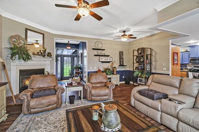 Dreaming of life on the lake? This home has it all! Step into an - photo 14