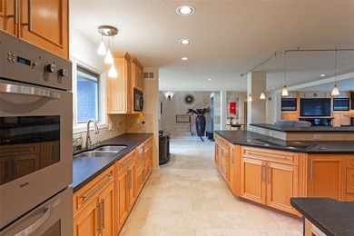 Four private acres. Towering trees. Rattlesnake Creek moments - photo 19