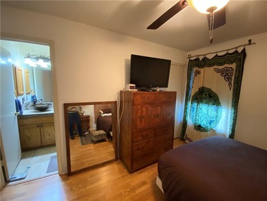 Welcome to this charming, one-owner, well cared for home - photo 22